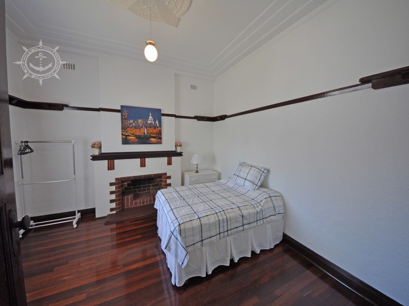 45 Hampton Road, Fremantle WA 6160
