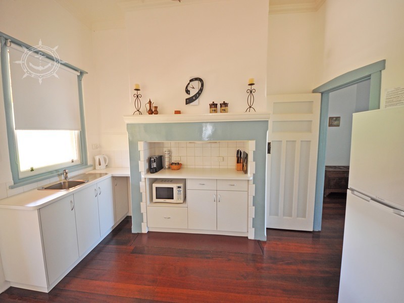 12 Hampton Road, Fremantle WA 6160