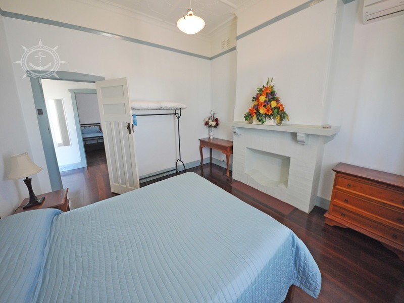 12 Hampton Road, Fremantle WA 6160