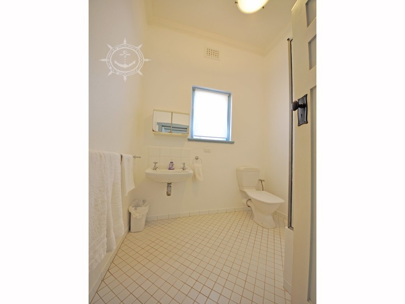 12 Hampton Road, Fremantle WA 6160