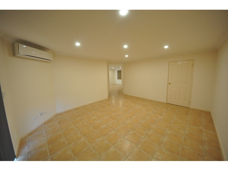 2 Cedron Rise, Coogee WA 6166