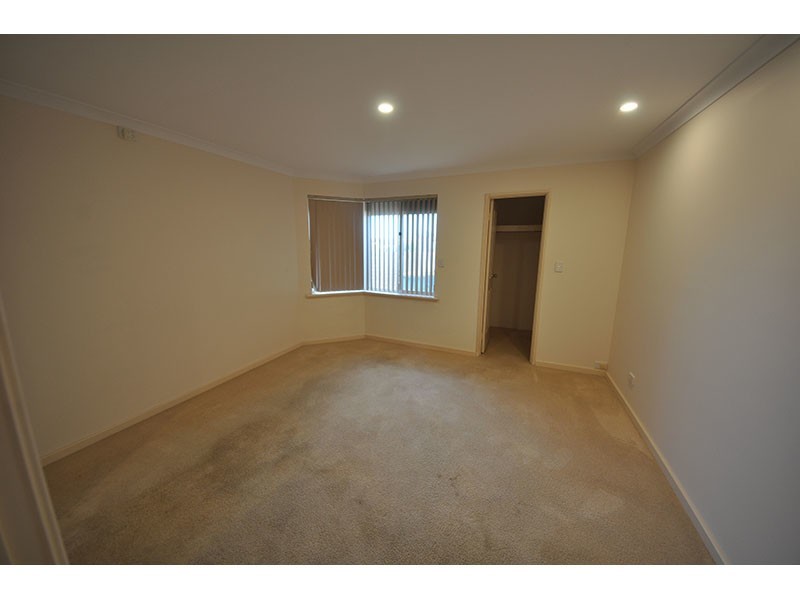 2 Cedron Rise, Coogee WA 6166