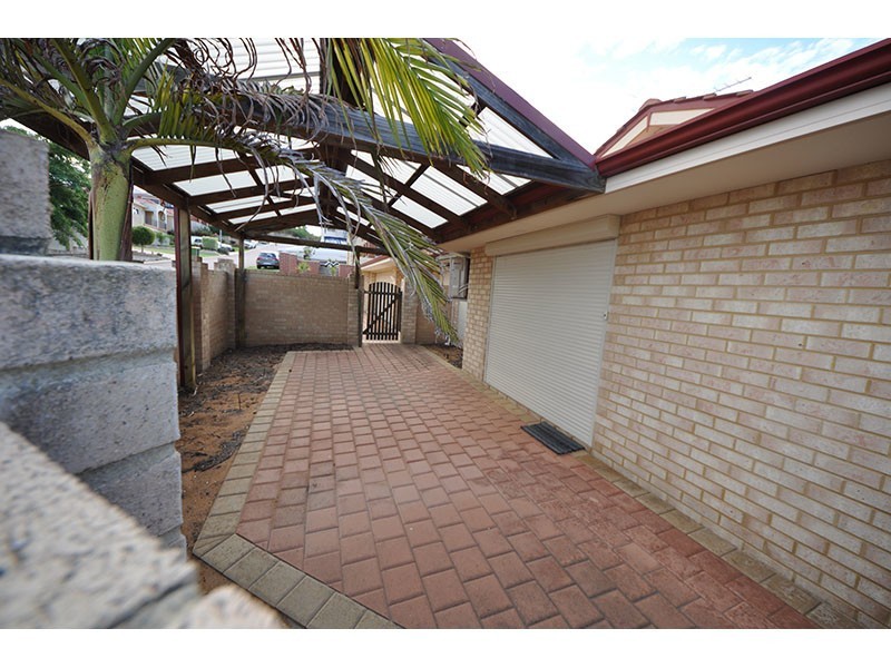 2 Cedron Rise, Coogee WA 6166