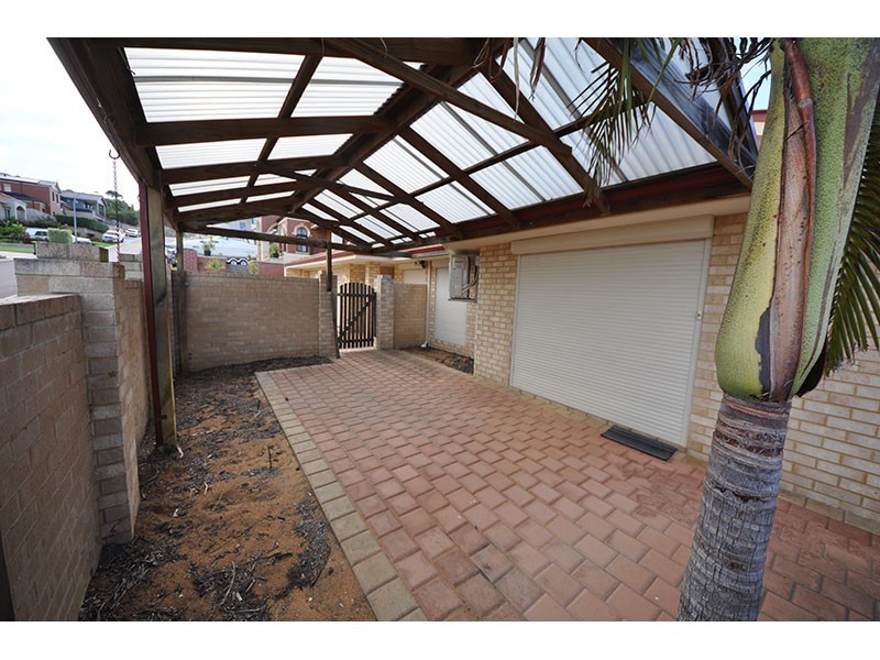 2 Cedron Rise, Coogee WA 6166