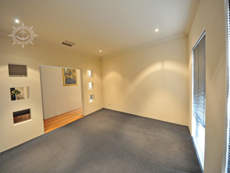 6 Audley Place, Canning Vale WA 6155