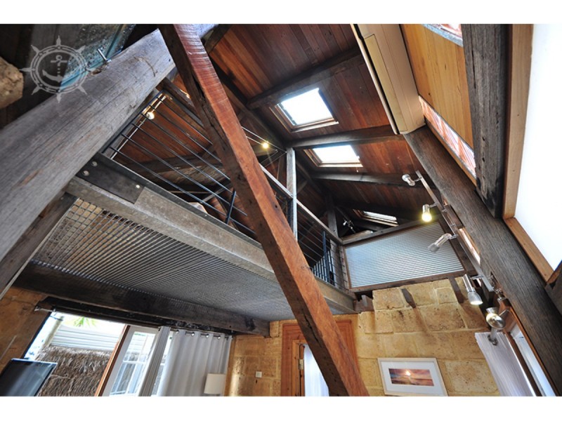 5A Inverlieth Street, South Fremantle WA 6162