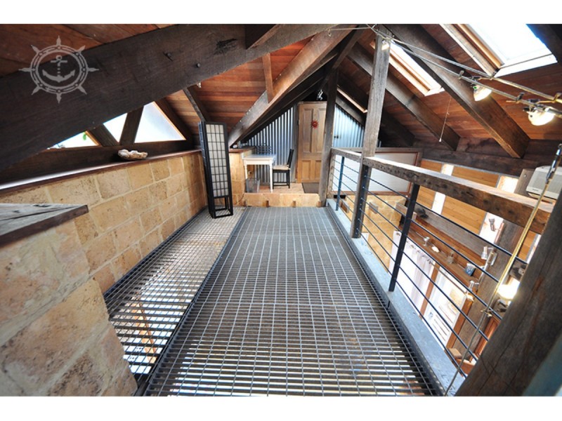 5A Inverlieth Street, South Fremantle WA 6162