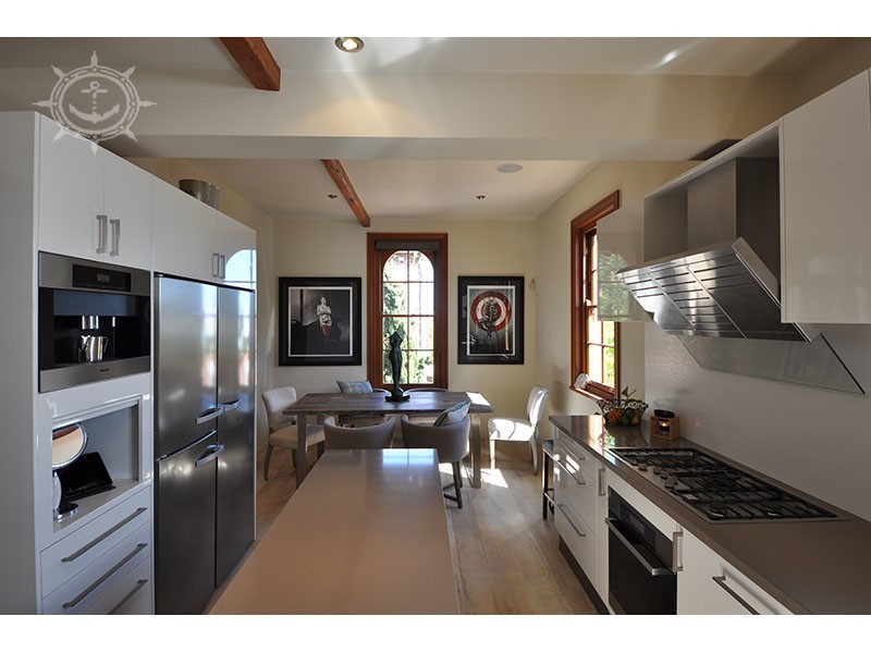 10 Village Lane, Fremantle WA 6160