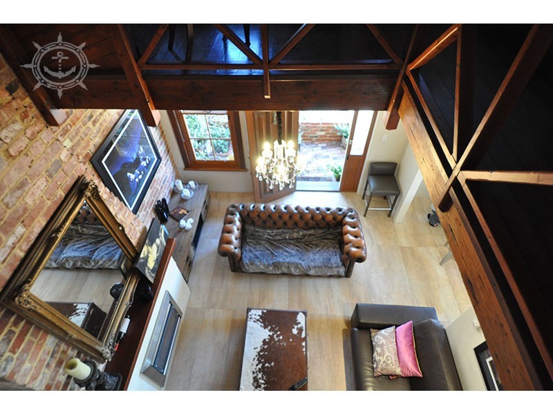 10 Village Lane, Fremantle WA 6160