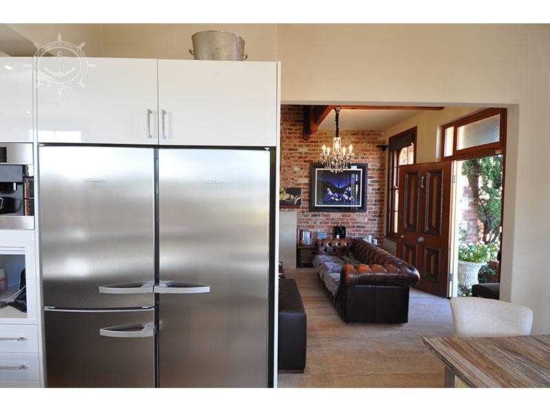 10 Village Lane, Fremantle WA 6160