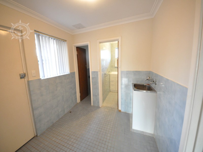 6B Deering Street, Beaconsfield WA 6162