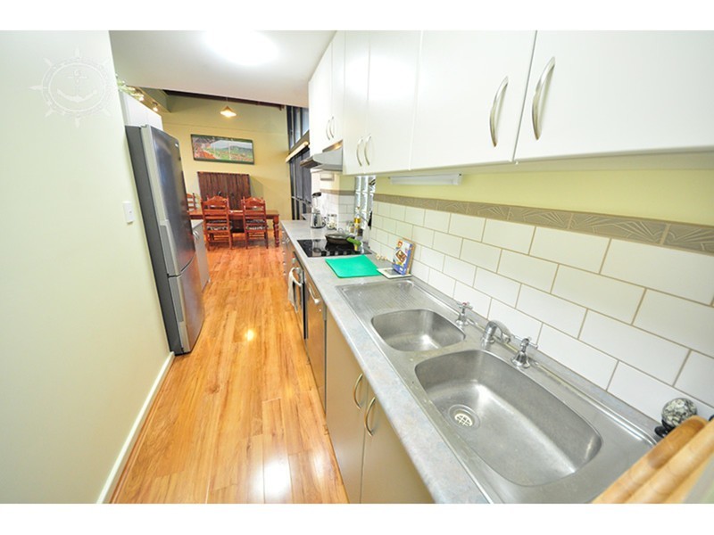 31/13-15 Cantonment Street, Fremantle WA 6160