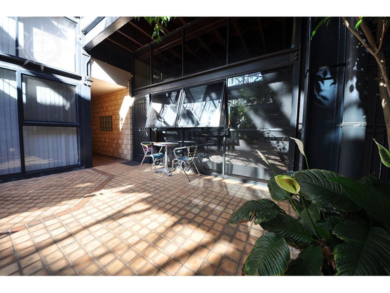 31/13-15 Cantonment Street, Fremantle WA 6160