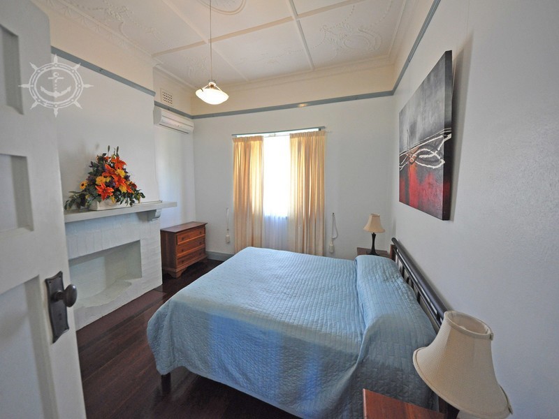 12 Hampton Road, Fremantle WA 6160