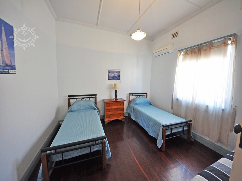 12 Hampton Road, Fremantle WA 6160