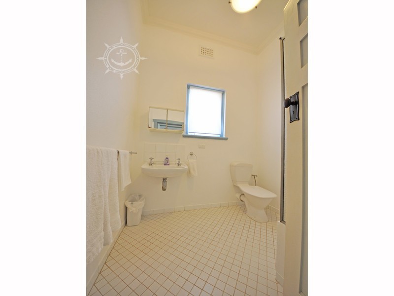 12 Hampton Road, Fremantle WA 6160