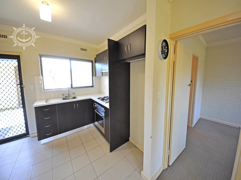 2/30 Lorraine Place, Hamilton Hill WA 6163