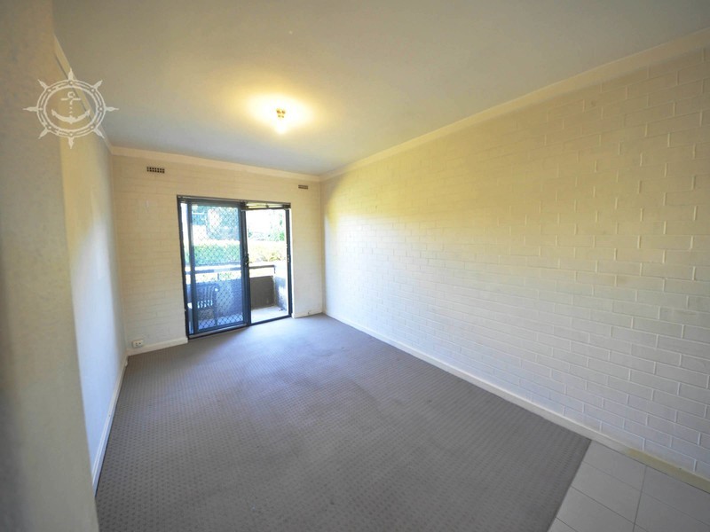 2/30 Lorraine Place, Hamilton Hill WA 6163