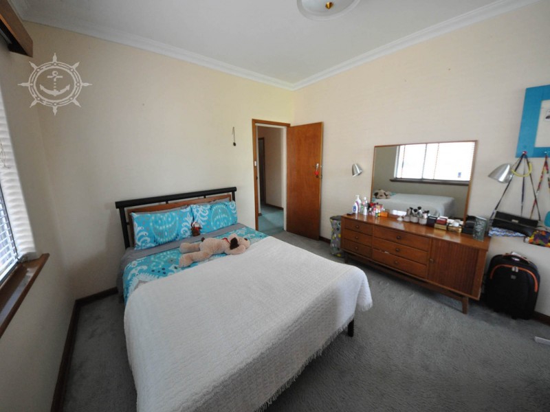 41 Beach Road, Coogee WA 6166