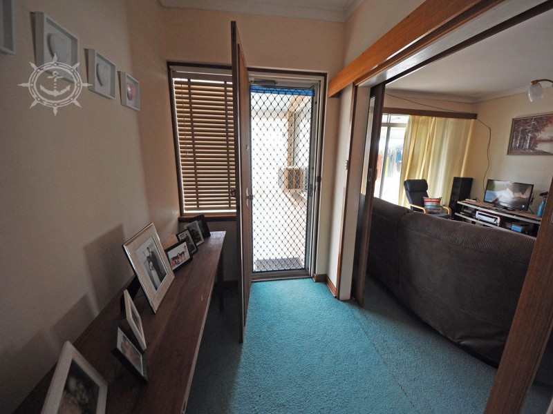 41 Beach Road, Coogee WA 6166