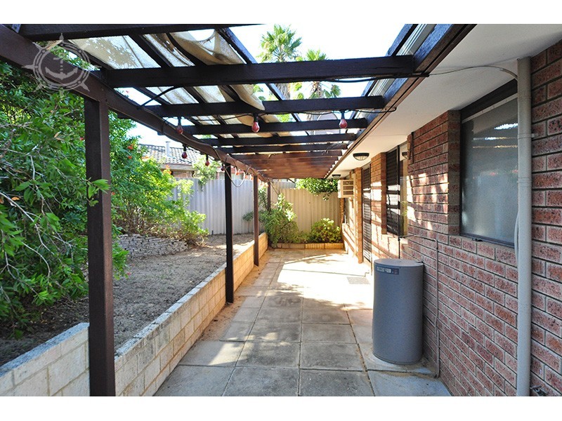 15 Tait Place, Coolbellup WA 6163