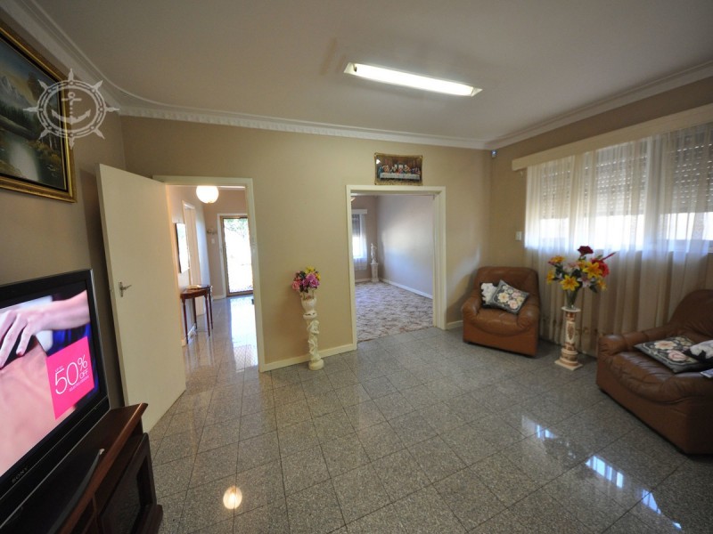 38 York Street, Beaconsfield WA 6162