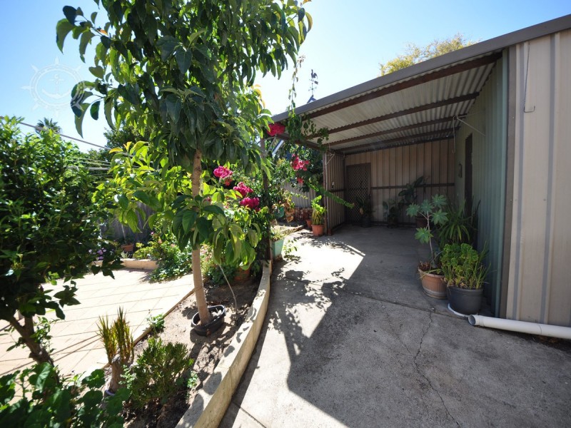 38 York Street, Beaconsfield WA 6162