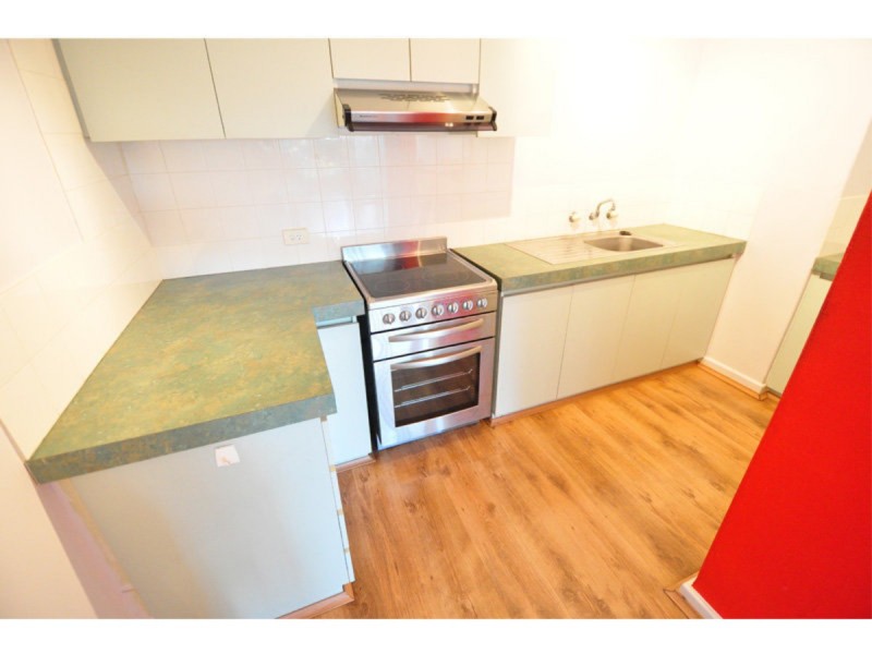 5/2 Pengilly Road, Orelia WA 6167