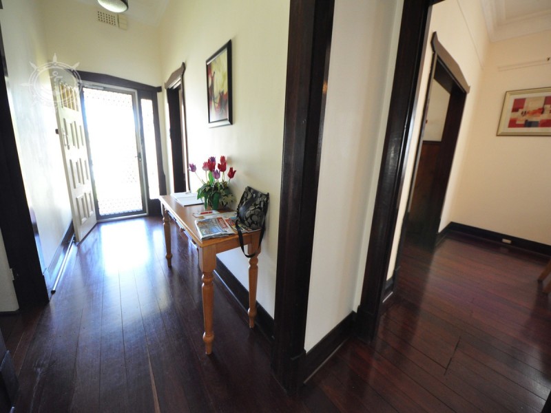 28 Hampton Road, Fremantle WA 6160