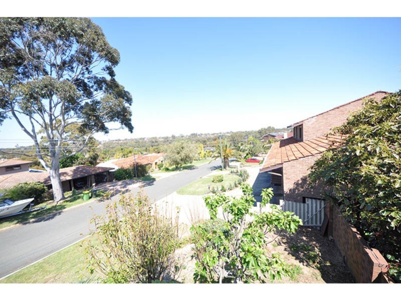 21 Rushby Way, Samson WA 6163