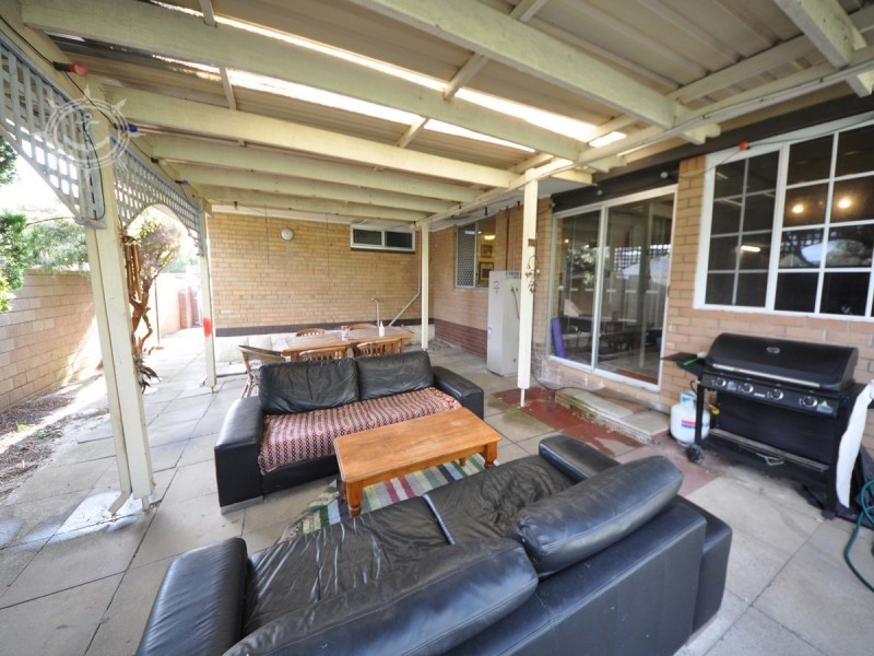 6 Showell Street, Hamilton Hill WA 6163
