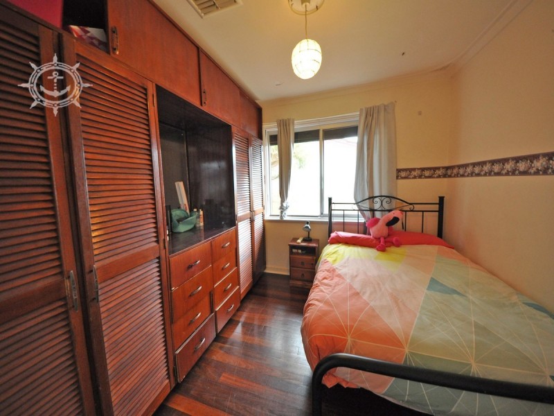 6 Showell Street, Hamilton Hill WA 6163