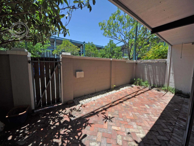 4/119 South Terrace, South Fremantle WA 6162