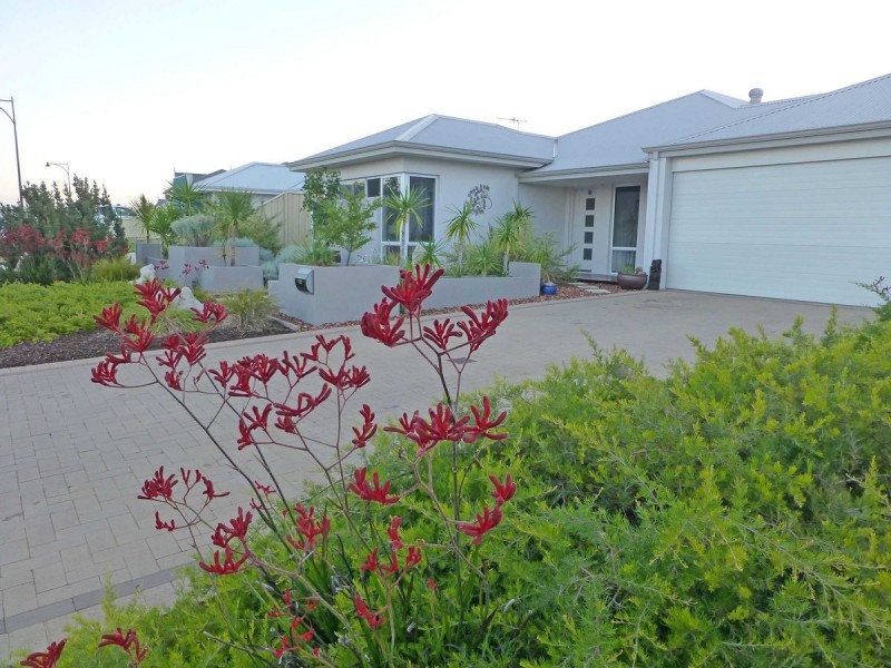 52 Cherry Hill Circle, Dunsborough WA 6281