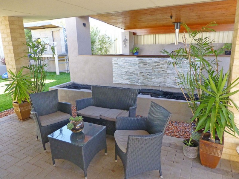 52 Cherry Hill Circle, Dunsborough WA 6281