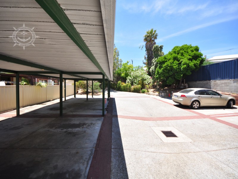 2/10 Stirling Street, Fremantle WA 6160