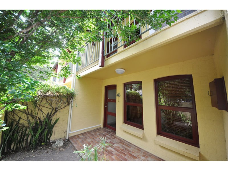 18/7-13 Norfolk Street, Fremantle WA 6160