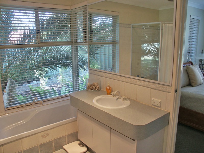 12 Watercress Gardens, Spearwood WA 6163