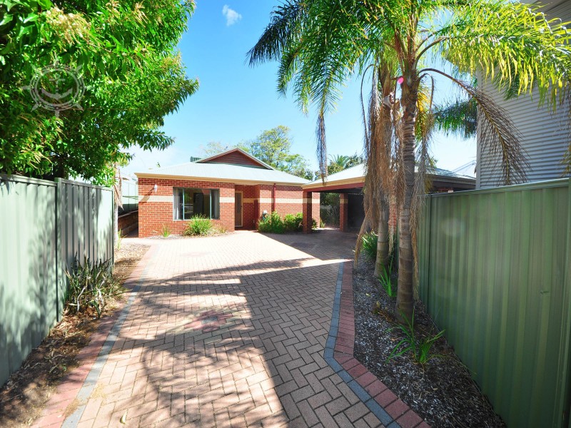 3 A Joiner Street, Melville WA 6156