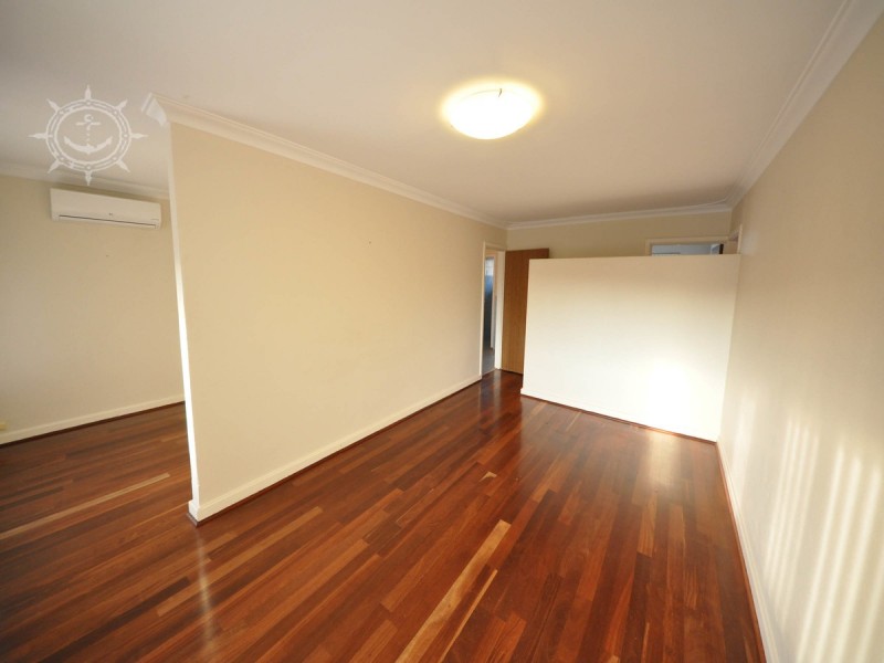 6B Deering Street, Beaconsfield WA 6162