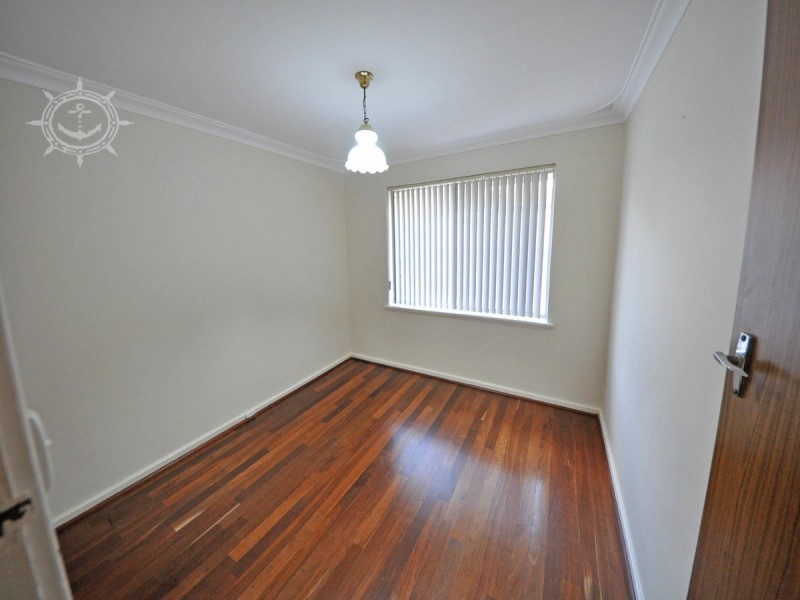 6B Deering Street, Beaconsfield WA 6162