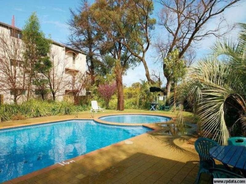 5/2 Pengilly Road, Orelia WA 6167