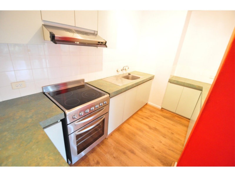 5/2 Pengilly Road, Orelia WA 6167