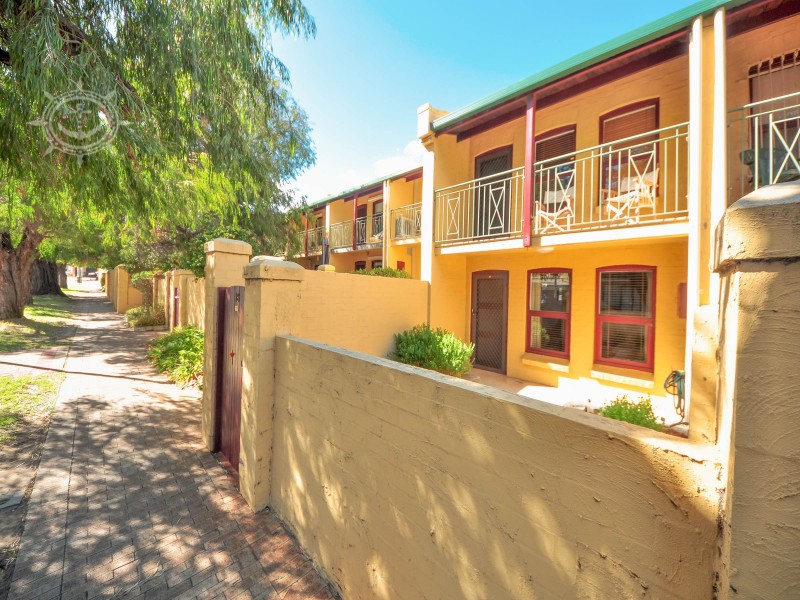 16/7-13 Norfolk Street, Fremantle WA 6160