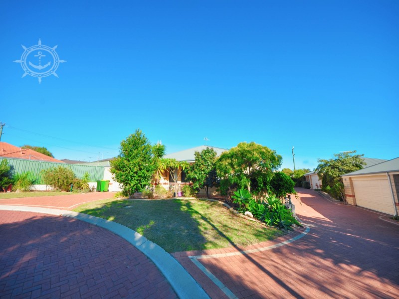 14 Cole Place, Willagee WA 6156