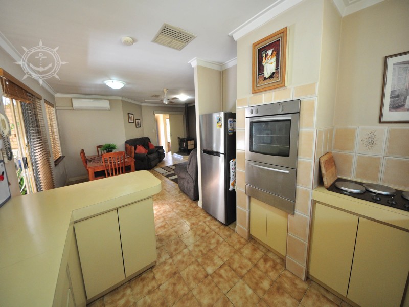 3 Morgan Place, Bibra Lake WA 6163