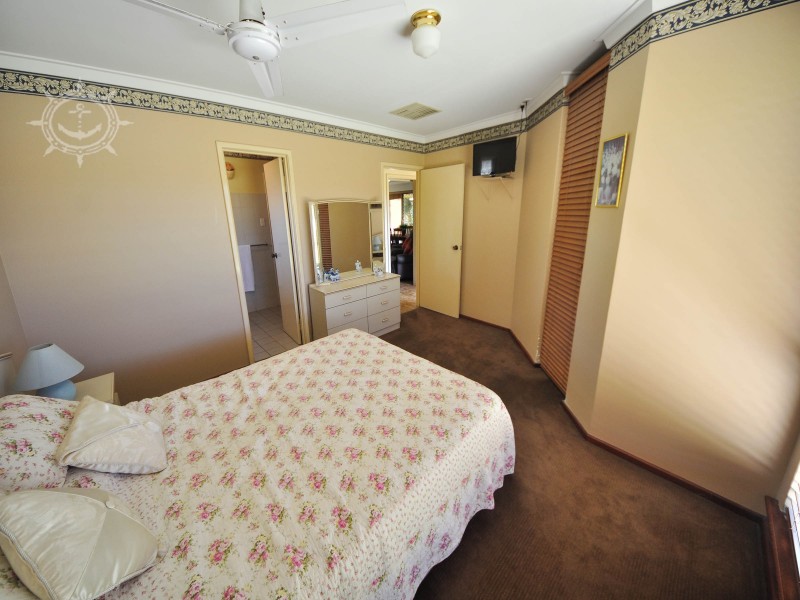 3 Morgan Place, Bibra Lake WA 6163