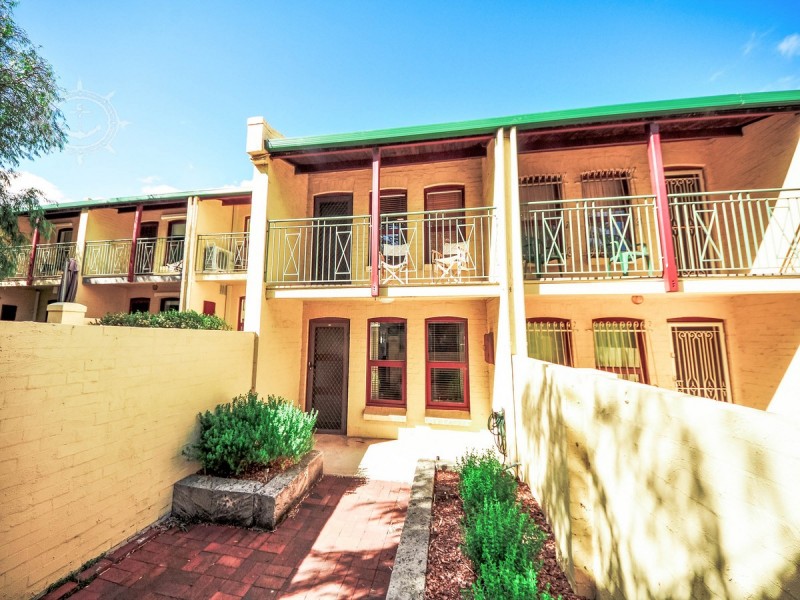 16/7-13 Norfolk Street, Fremantle WA 6160