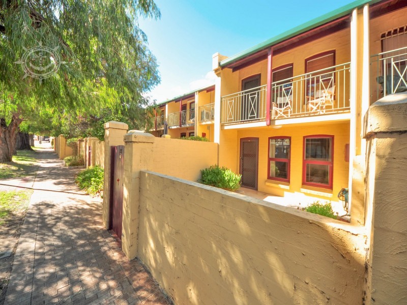 16/7-13 Norfolk Street, Fremantle WA 6160