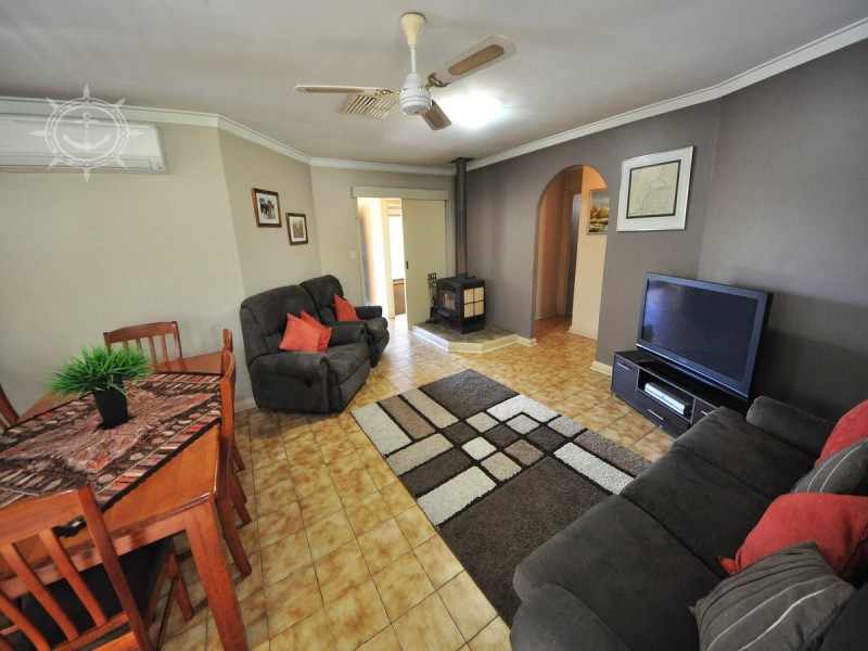 3 Morgan Place, Bibra Lake WA 6163